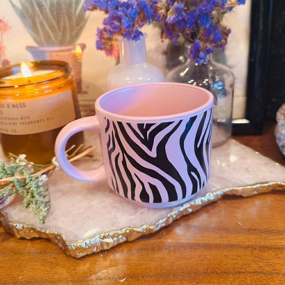 NWOT ANGL Pink Zebra Print 14 oz Stoneware Mug